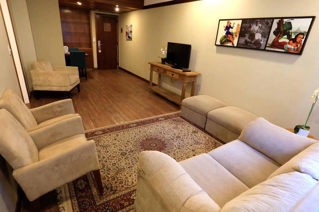 Tri Hotel Canela Bagian luar foto